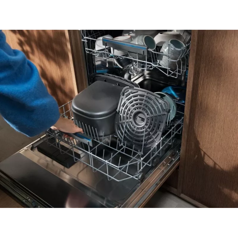 Electrolux EAF7SB Karšto oro gruzdintuvė, 6,9 l, 1700 W, juoda