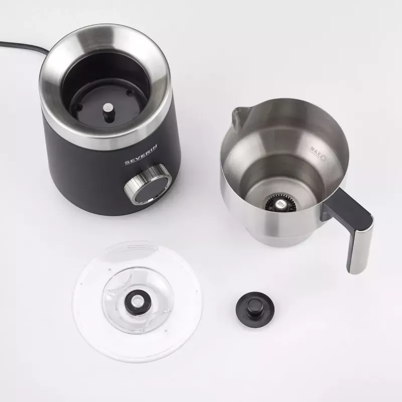 Automatinis pieno putotuvas Severin Spuma 700 Plus juodas nerūdijantis plienas SM 3587