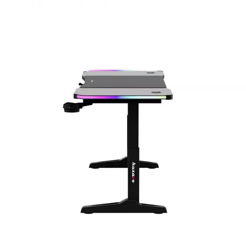 Gaming stalas huzaro Hero 4.6 RGB – juodas stačiakampis stalviršis 1600×600 mm, aukštis 560–790 mm, H kojos, RGB foninis apšvietimas