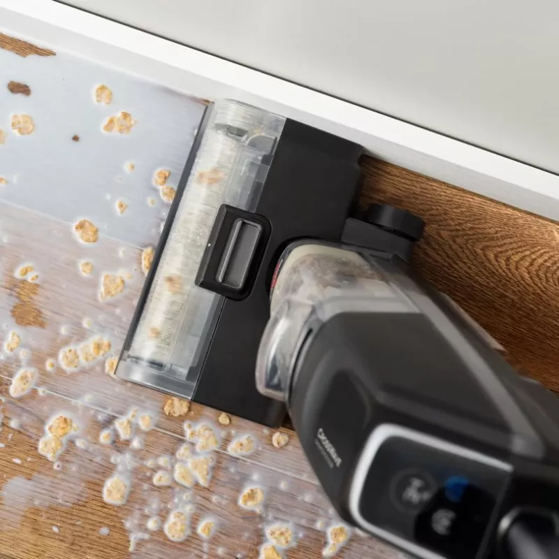 Bissell CrossWave OmniForce Edge Pro vertikalus siurblys su šlapiu ir sausu valymu, be maišelio, 200 W, juodas