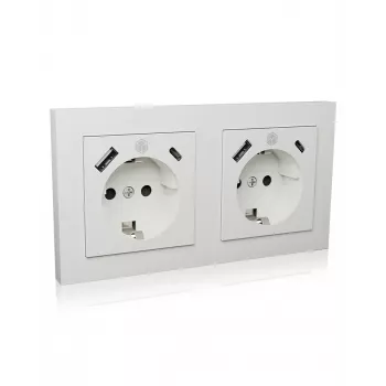 ICY BOX IB-MPS4200W-PD kištukinis lizdas F tipas + USB A + USB C baltas