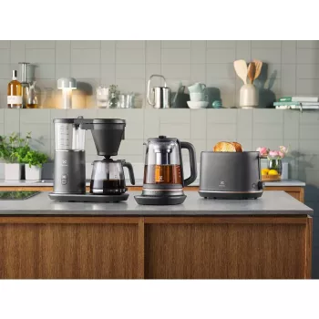 Skrudintuvas Electrolux E7T1-6BP 2 riekės 980 W Juodas