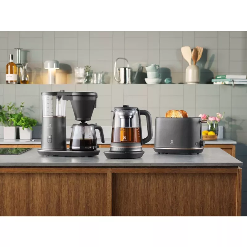 Skrudintuvas Electrolux E7T1-6BP 2 riekės 980 W Juodas