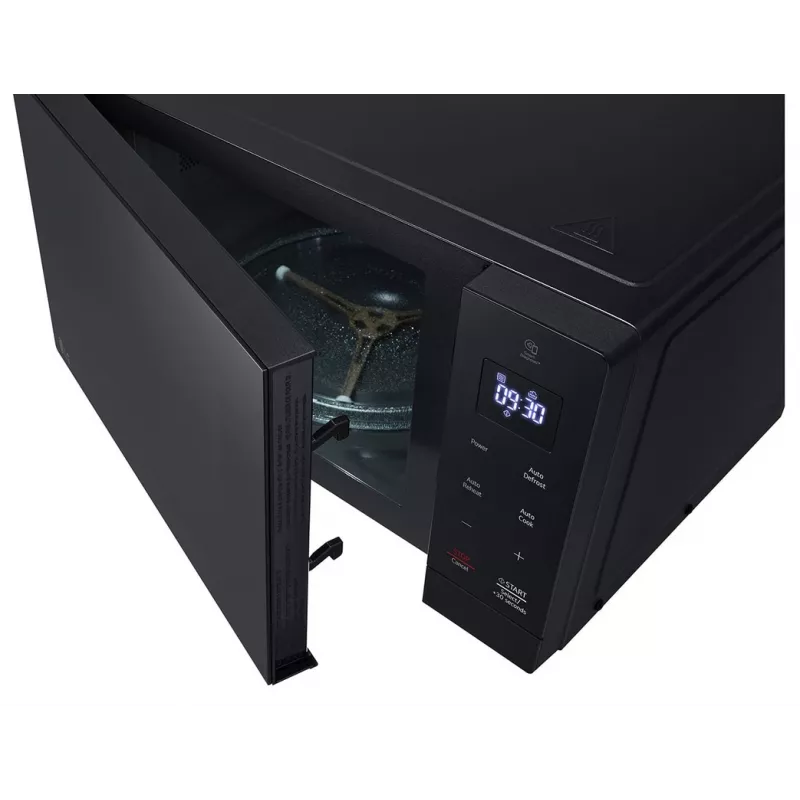 LG NeoChef MS3032JAS mikrobangų krosnelė Solo juoda Laisvai pastatoma 30 L 900 W