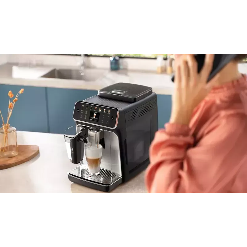 Philips 5500 serijos EP5546/70 pilnai automatinė espresso kavos aparatas