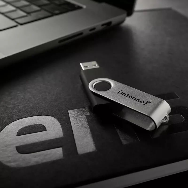 USB atmintinė Intenso 128 GB USB-A 3.2 Gen 1x1 juoda-sidabrinė