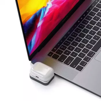 Belaidis įkroviklis ausinėms Satechi ST-TCWCDM USB-C 5 W, baltas