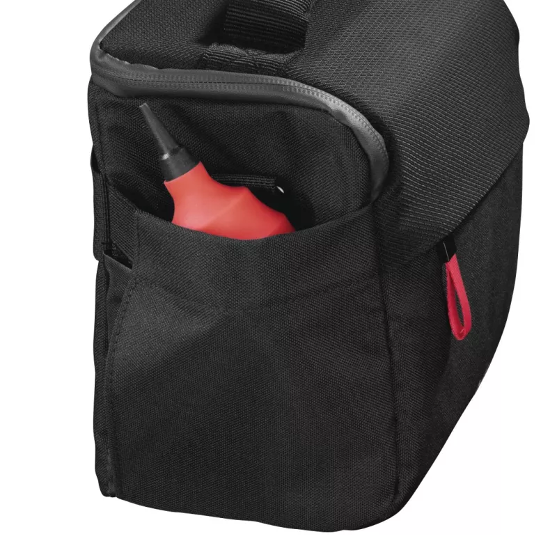 Hama Matera Compact dėklas Juodas
