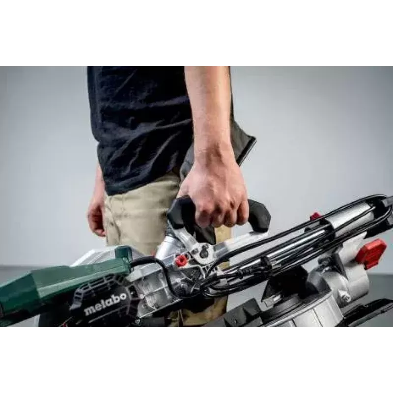 Kampinis pjūklas Metabo KGS 305 M 3700 RPM 1600 W Dvigubas nuožulninis