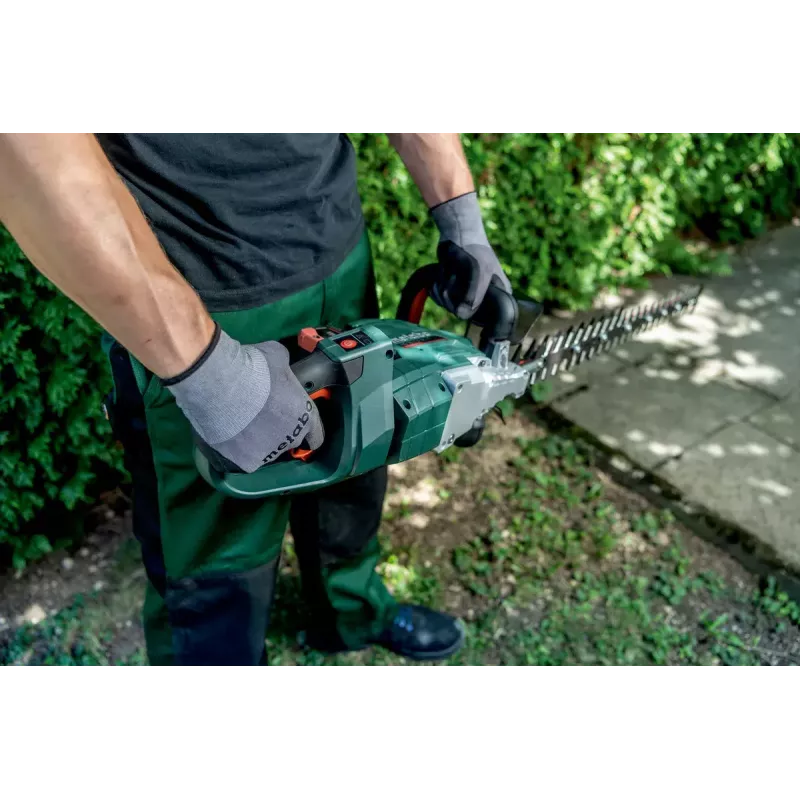 Metabo HS 18 LTX BL 75 vieno peilio akumuliatorinė gyvatvorės žirklės 4,4 kg 18 V