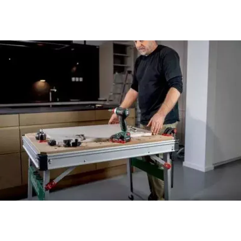 Stalas lauko darbams Metabo MWB 100, smėlio metaliko, stačiakampis, 710 mm plotis