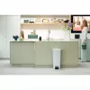 Šiukšlių dėžė Brabantia 800009 40 L šviesiai pilka