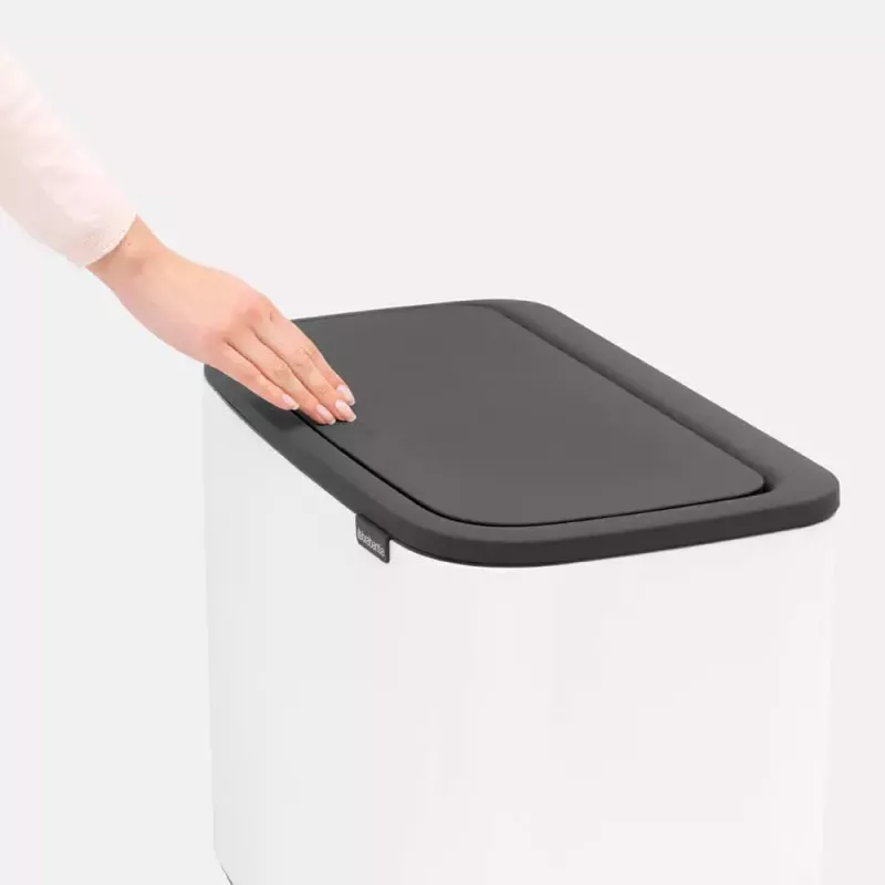 Šiukšlių dėžė Brabantia 313547 34 L stačiakampė plastikinė balta
