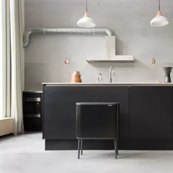 Šiukšliadėžė Brabantia 316067 33L stačiakampė nerūdijančio plieno juoda