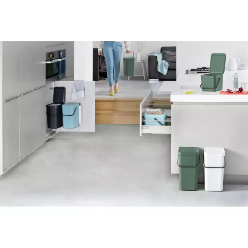 Šiukšlių dėžė Brabantia Sort & Go 3 L žalia