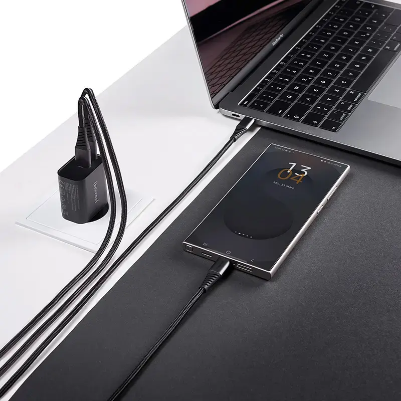 Maitinimo adapteris Intenso W30AC 30 W USB-A USB-C juodas
