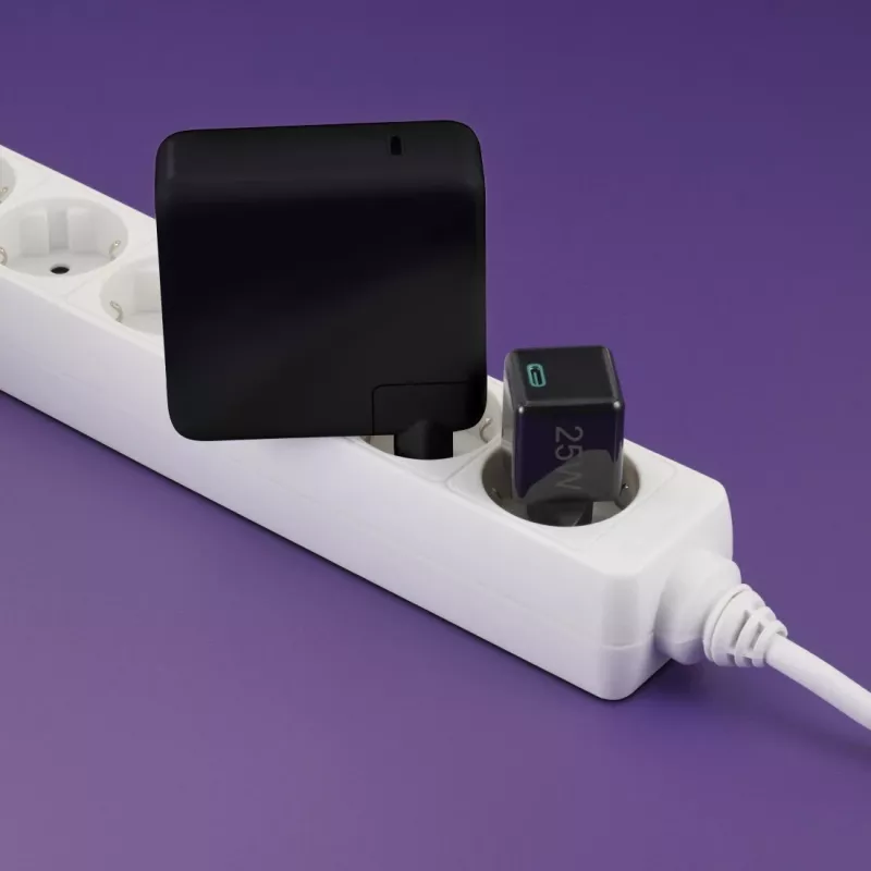 Hama 00201985 sieninis greitkroviklis 25 W USB-C juodas