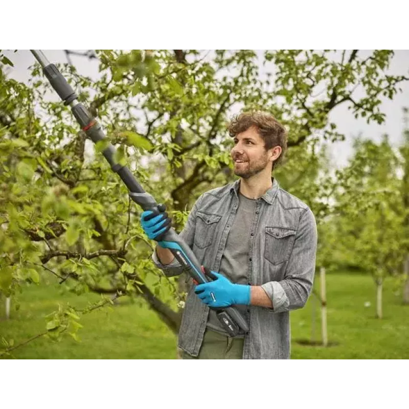 Elektrinės genėjimo žirklės GARDENA HighCut 250/18V P4A 14774-20