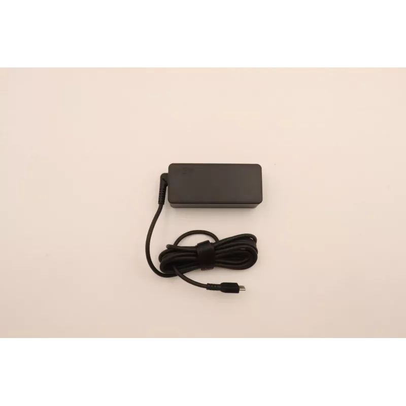 Lenovo 5A10W86247 maitinimo adapteris / keitiklis vidaus naudojimui 45 W juodas
