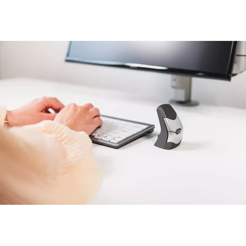 BakkerElkhuizen DXT 2 Precision Mouse belaidė, ambidekstrinė, vertikalaus dizaino, lazerinė, RF belaidis + Bluetooth, 2000 DPI, juoda, pilka