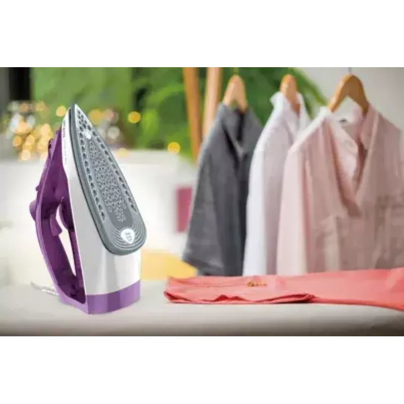 Tefal FV2836 sausas ir garinis lygintuvas su keramine pada 2400 W violetinis, baltas