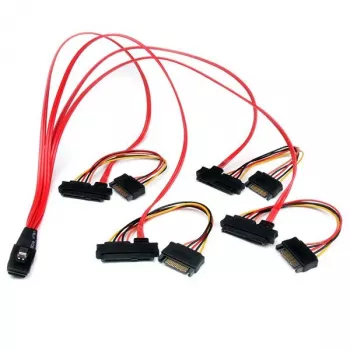 StarTech.com 50 cm vidinis Serial Attached SCSI Mini SAS kabelis - SFF8087 į 4x SFF8482