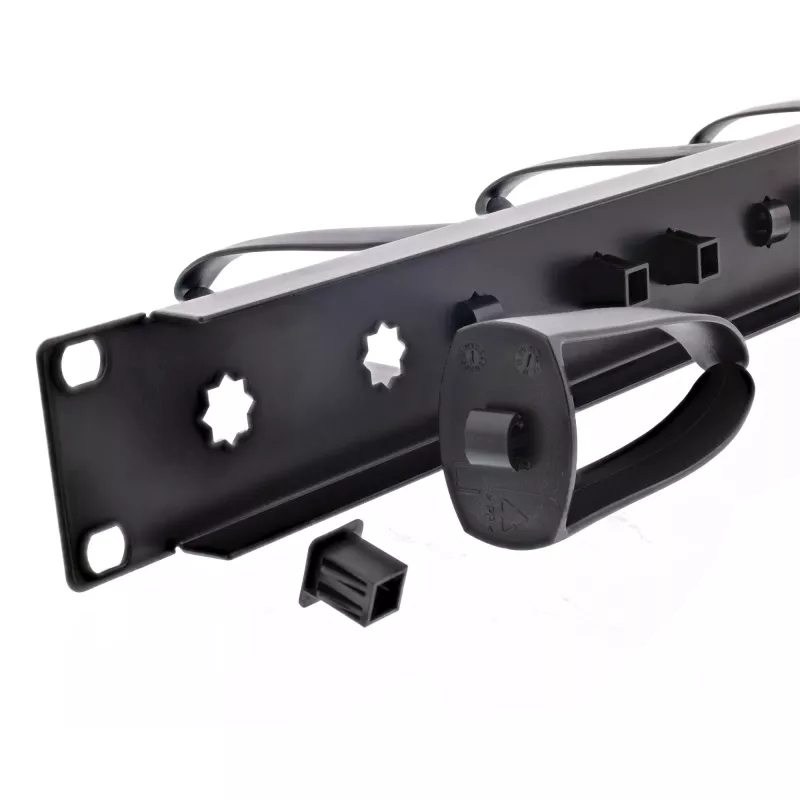 InLine 19110W 19 colių kabelių tvarkymo skydelis, 5 nuimami plastikiniai laikikliai, RAL 9005 juoda