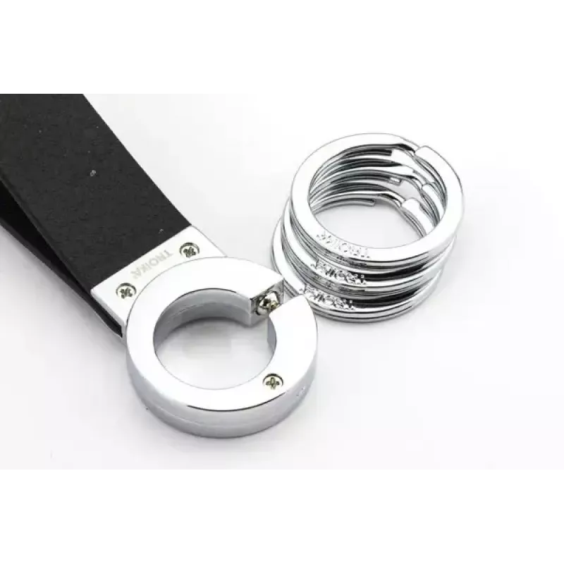 Raktų pakabukas TROIKA KR8-02/LE juoda sidabrinė oda 31mm