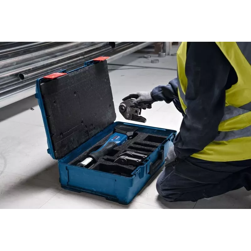 Bosch GPT 18V-32 akumuliatorinis presavimo įrankis vamzdžiams