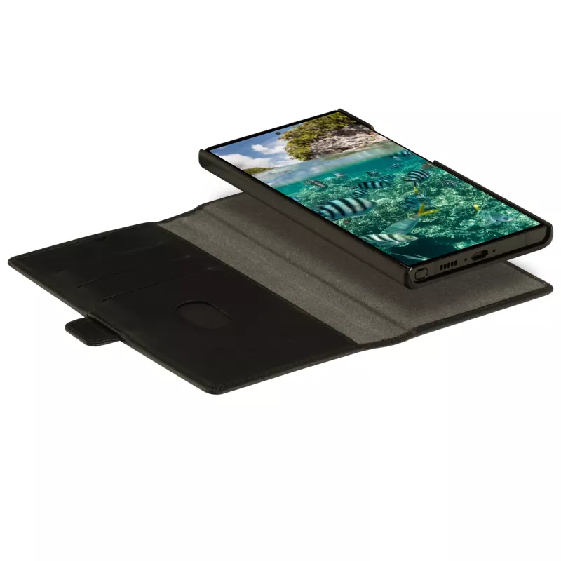Folio dėklas dbramante1928 Lynge Samsung Galaxy S23 Ultra – juoda, 3 kortelių kišenės, tinka 6,8 colio