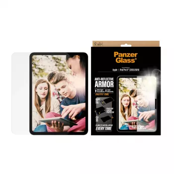 PanzerGlass Anti-Reflective Armor Screen Protector iPad Pro 11 colio (2024-2025) | Ultra-Wide Fit su FastFit įrankiu