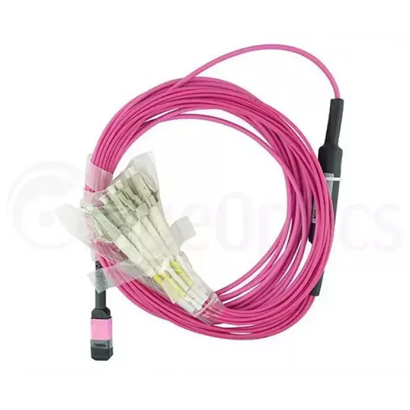 BlueOptics CBL-MPO12-4LC-OM4-5M-BO InfiniBand šviesolaidinis kabelis 4x LC MPO 5m