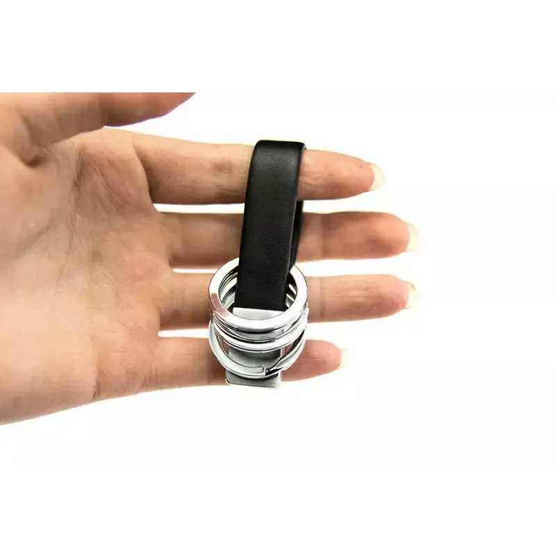 Raktų pakabukas TROIKA TWISTER juodas sidabrinis odinis metalinis 16mm 9mm