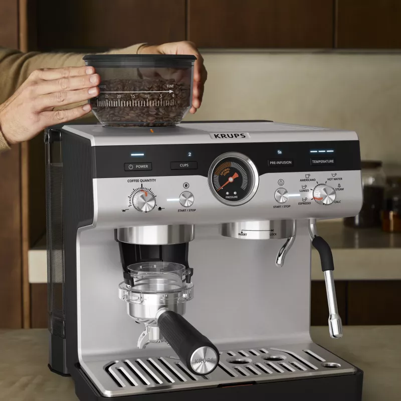 Pusiau automatinis espresso aparatas KRUPS XP801T su įmontuotu malūnėliu, 3 L vandens talpa, 2 puodelių išėjimu, juodas/nerūdijantis plienas