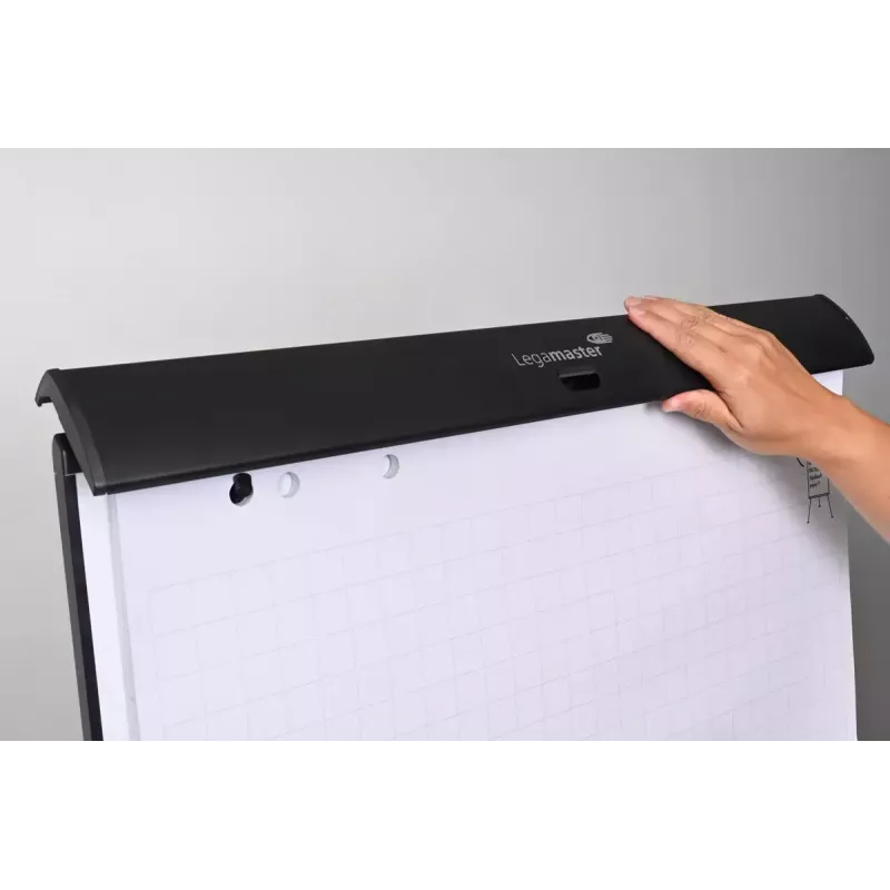 Legamaster SKETCH PRO mobilus flipchart su žvaigždiniu pagrindu iš plieno ir 5 ratais