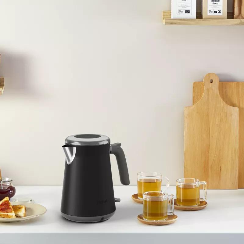 Elektrinis virdulys Tefal KI6668E0 – 1,7 L, 2400 W, nerūdijančio plieno korpusas, juodas