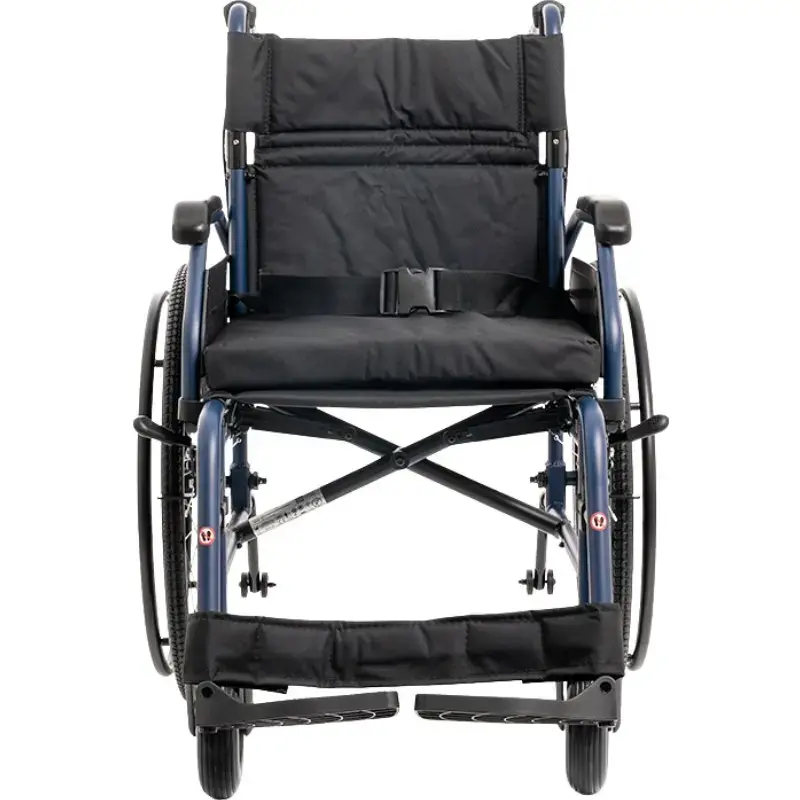 Neįgaliojo vežimėlis MDH NAVY1 aliumininis, sėdynė 43×42 cm, maks. apkrova 120 kg, sulankstomas, 14,4 kg