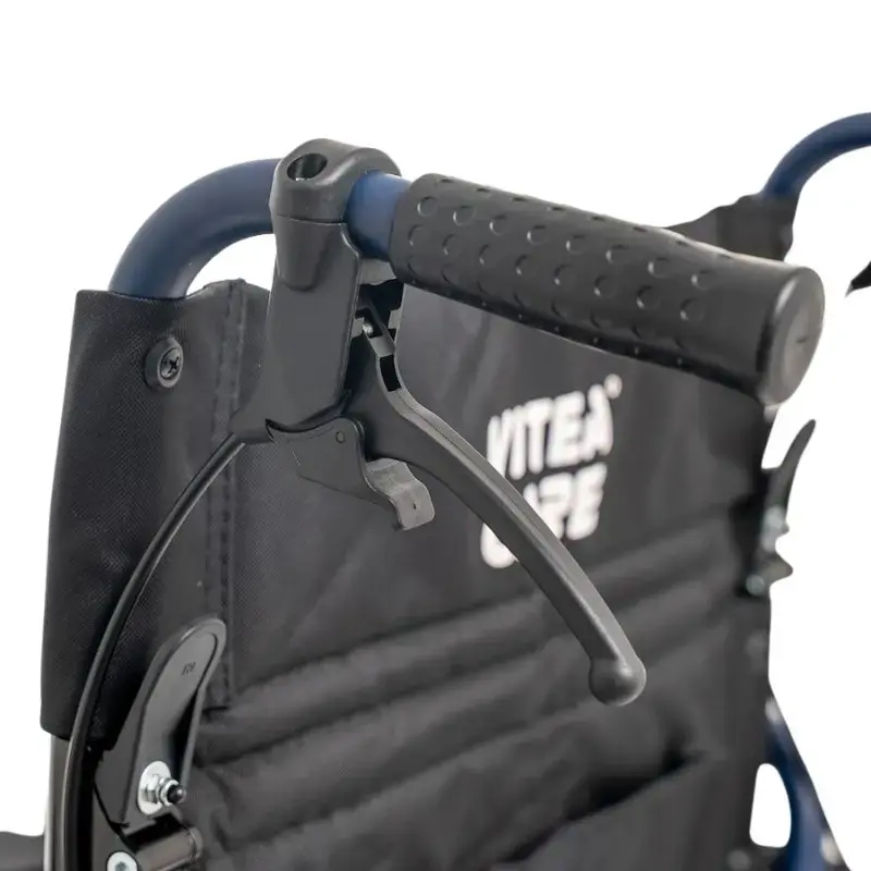 Neįgaliojo vežimėlis MDH NAVY1 aliumininis, sėdynė 43×42 cm, maks. apkrova 120 kg, sulankstomas, 14,4 kg