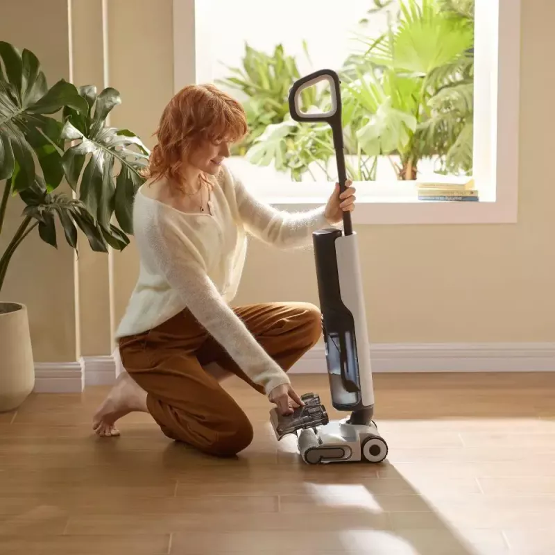 Roborock F25 ACE belaidis šlapio ir sauso valymo siurblys, 4 Ah, juoda/balta