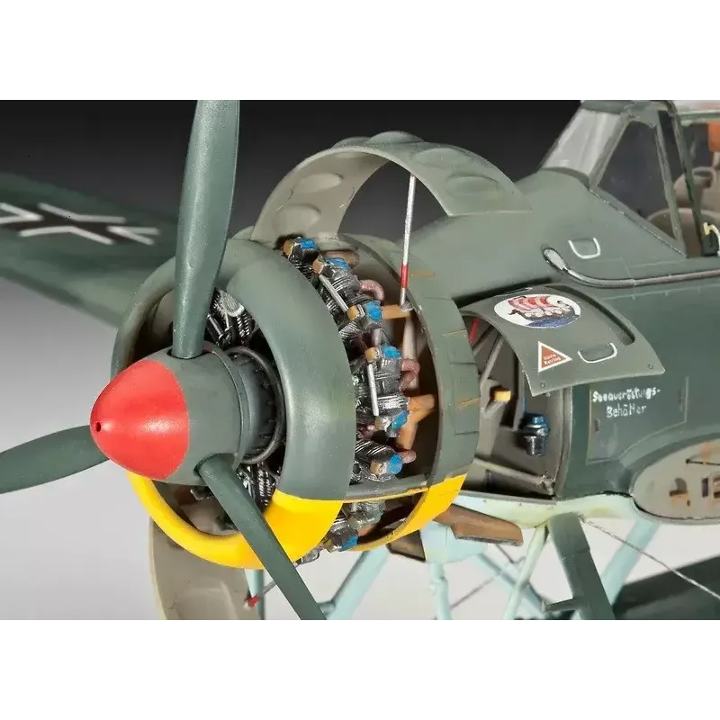 Plastikinis modelis REVELL ARADO AR 196A-3 jūrinis lėktuvas, 1:32 mastelio rinkinys