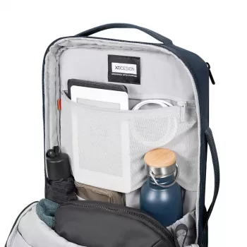 Kuprinė XDDESIGN Air Backpack NAVY P706.3225 — 15 L, tinka iki 15,6 col. (39,6 cm), užrakinamas pagrindinis užtrauktukas