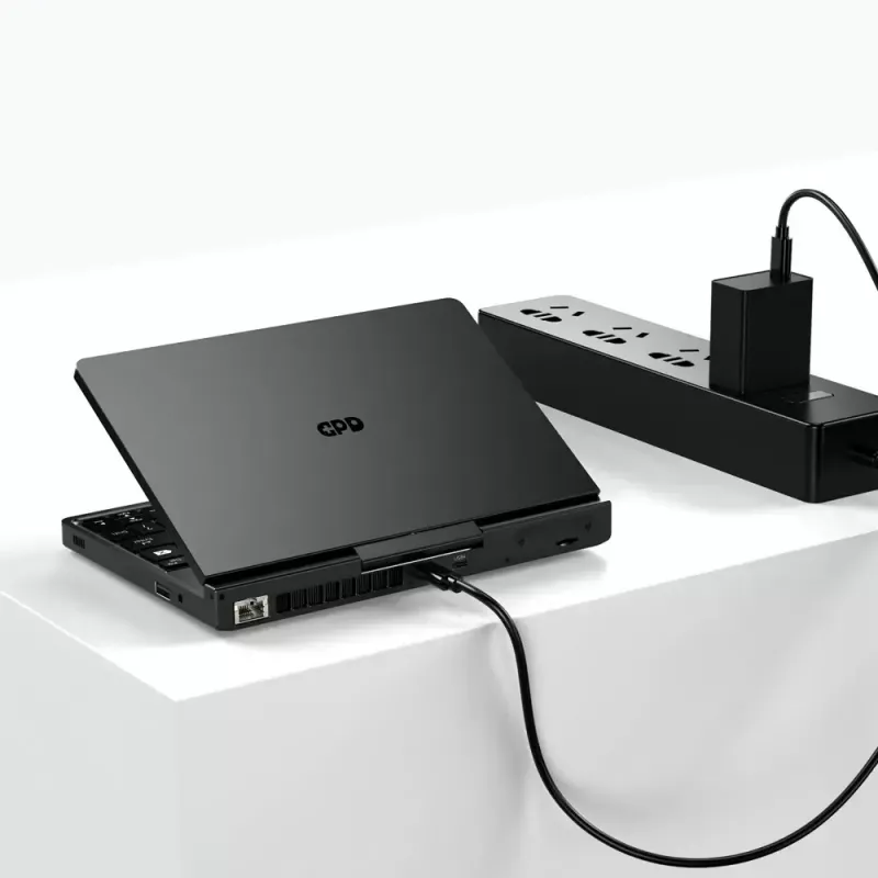 GPD Pocket 4 nešiojamas kompiuteris — AMD Ryzen 7 8840U, 8.8 colių WQXGA 2560×1600 144Hz liečiamas, 16GB DDR5, 1TB NVMe, Radeon 780M, Windows 11, LAN, pirštų atspaudų skaitytuvas, Graphite