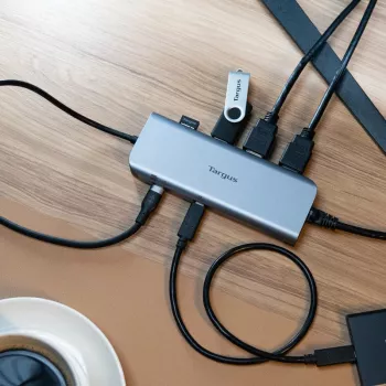 Targus Dual Video Mobile Dock 140W EPR Pass-Thru, USB 3.2 Gen 2 Type-C, 140W, 1000 Mbit/s, Pilka, 10 Gbit/s