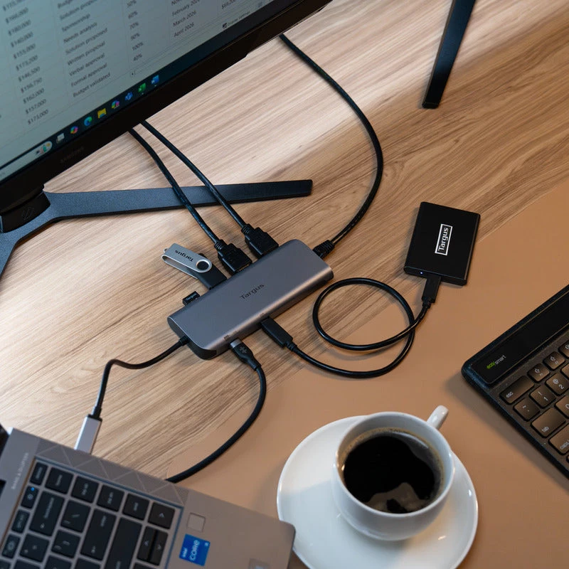 Targus Dual Video Mobile Dock 140W EPR Pass-Thru, USB 3.2 Gen 2 Type-C, 140W, 1000 Mbit/s, Pilka, 10 Gbit/s