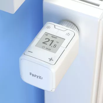 FRITZ Smart Thermo 302 termostatas (patalpų), baltas, mygtukų valdymas, AA baterija, 51×51×90 mm