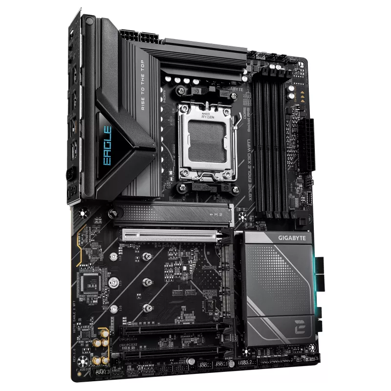 GIGABYTE X870E EAGLE X3D WIFI7 pagrindinė plokštė – palaiko AMD Ryzen 9000 CPU, 14+2+2 fazių skaitmeninį VRM, DDR5 iki 9000 MHz (OC), 1xPCIe 5.0 + 3xPCIe 4.0, Wi-Fi 7, 5GbE LAN, USB4
