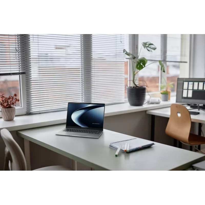 Nešiojamas kompiuteris ASUS ExpertBook P3 PM3406CKA Copilot+ PC — AMD Ryzen AI 5 330, 14 colių WUXGA, 16 GB DDR5, 1 TB SSD, Windows 11 Pro, Pilka