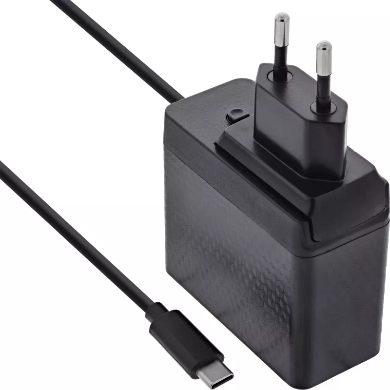 Mobiliojo įrenginio įkroviklis InLine 31516C — kompaktiškas USB maitinimo adapteris, skirtas išmaniesiems telefonams ir planšetėms