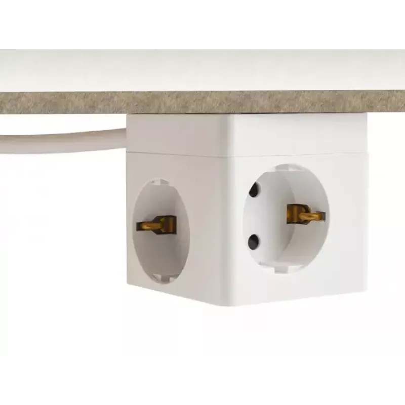 DeLOCK 11497 3 krypčių kištukinių lizdų kubas su 1,5 m ilginimo kabeliu, USB įkrovikliu, apsauga nuo vaikų, baltas