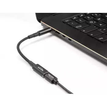 DeLOCK adapterinis kabelis USB Type-C lizdas – IBM 7,9 x 5,5 mm kištukas, 15 cm